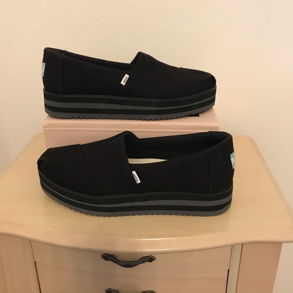 TOMS NWB🌀 Alpargata canvas platform flats - Picture 5 of 12